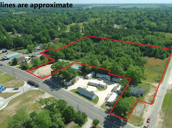 614 N Main St, Atmore, AL 36502
