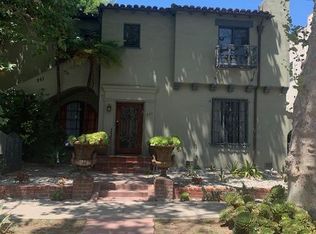 251 N Almont Dr, Beverly Hills, CA 90211