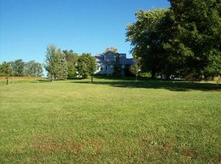 1895 Quisenberry Rd, Sedalia, MO 65301