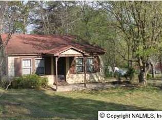 1910 Clark Ave N, Fort Payne, AL 35967