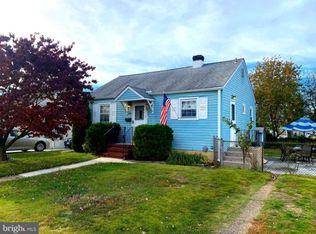 18 Warren Ave, Bellmawr, NJ 08031