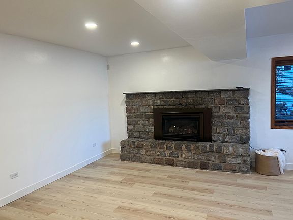 5th image of 4051 Sheridan Ave S #2