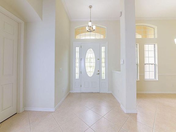 3rd image of 4405 5th Ln SW