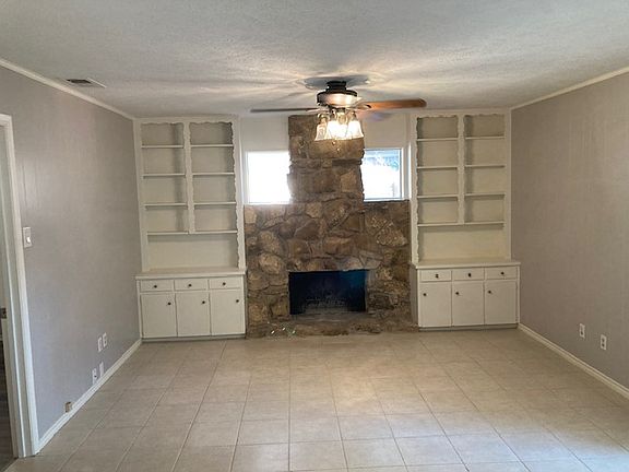 2nd image of 8318 Lullwater Dr