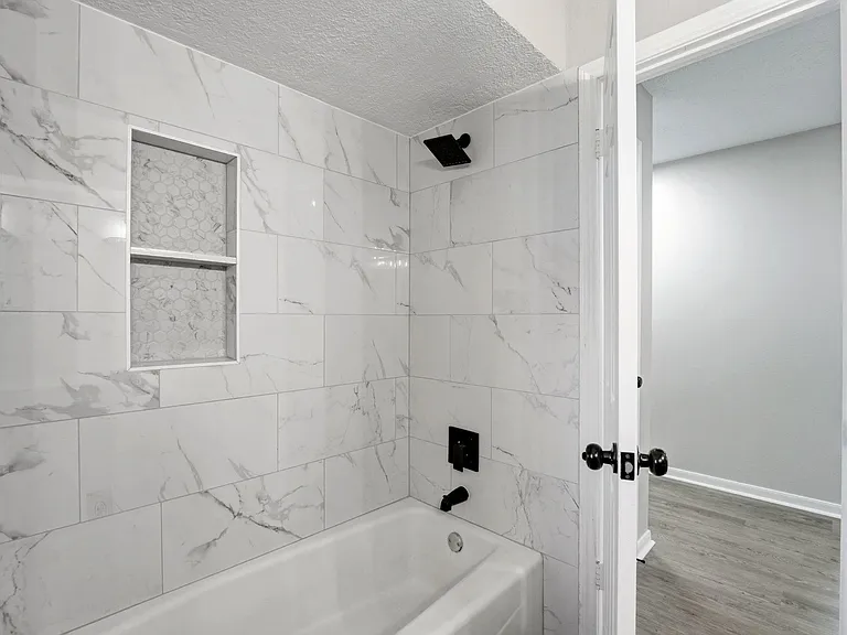20222 Prince Creek Dr — Photo 38