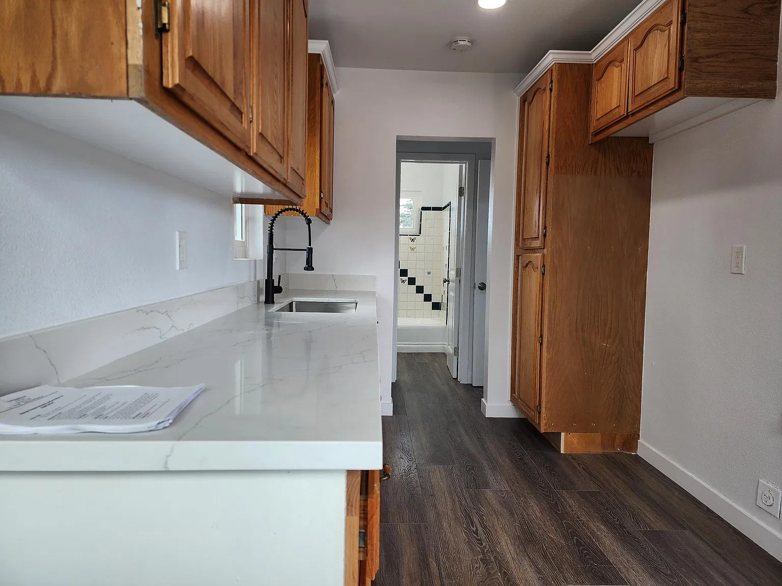 1 bed, 550 sqft, $1,750 — Photo 2