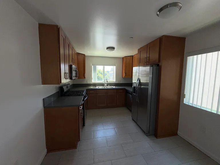 3317 Bagley Ave #5 — Photo 13