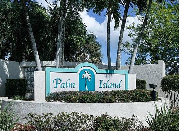 2nd image of 9185 Palm Island Cir