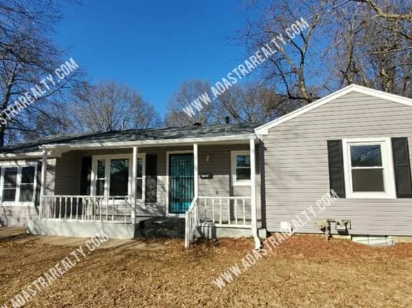 17004 E 3rd Ter N, Independence, MO 64056