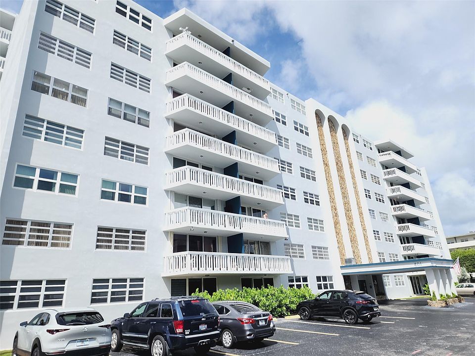 1st image of 401 NE 14th Avenue #306