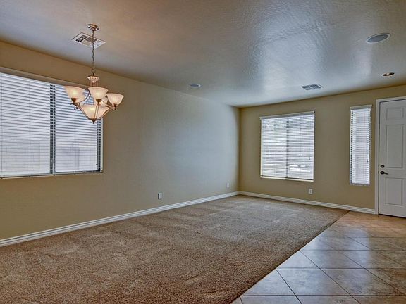 3rd image of 4622 E Gleneagle Dr