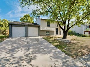 628 Jamestown Dr, Miamisburg, OH 45342