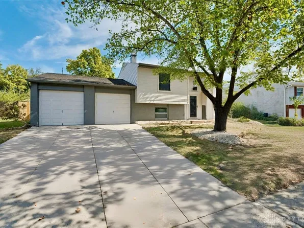 628 Jamestown Dr, Miamisburg, OH 45342