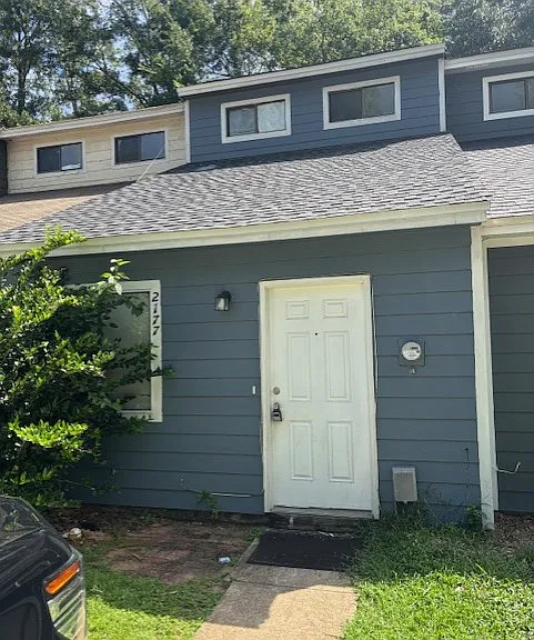 2177 Sandpiper St — Photo 1