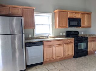 158 Park Pl E APT 1, Wood Ridge, NJ 07075