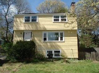 46 Paul Revere Rd, Lexington, MA 02420