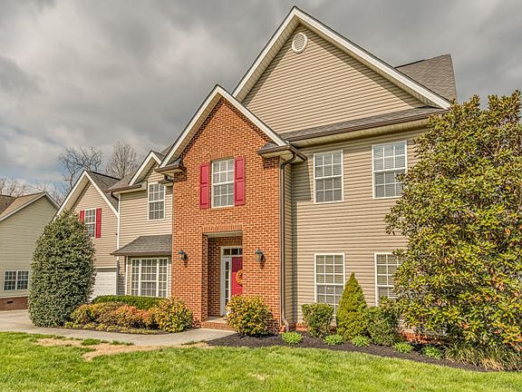 2nd image of 5014 Ivy Rose Dr