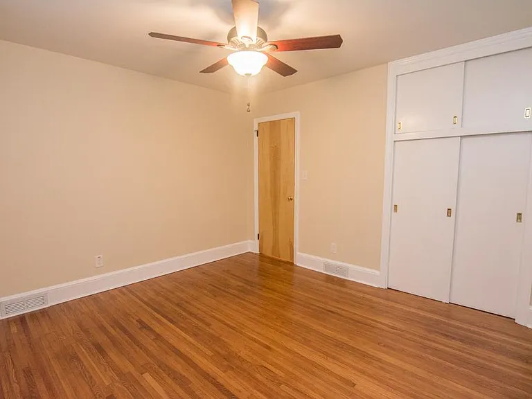 1000 Jefferson Dr — Photo 14