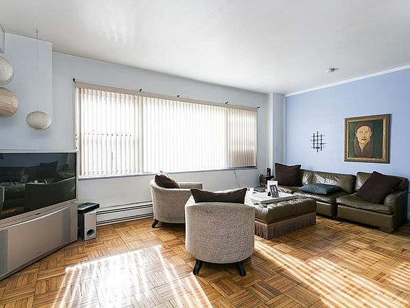 2nd image of 5 Fordham Hill Oval APT 2F