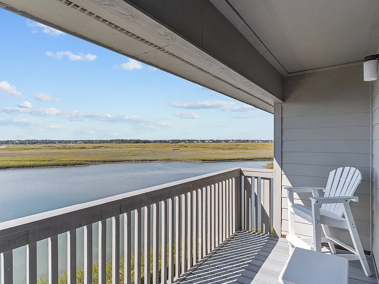 3rd floor deck