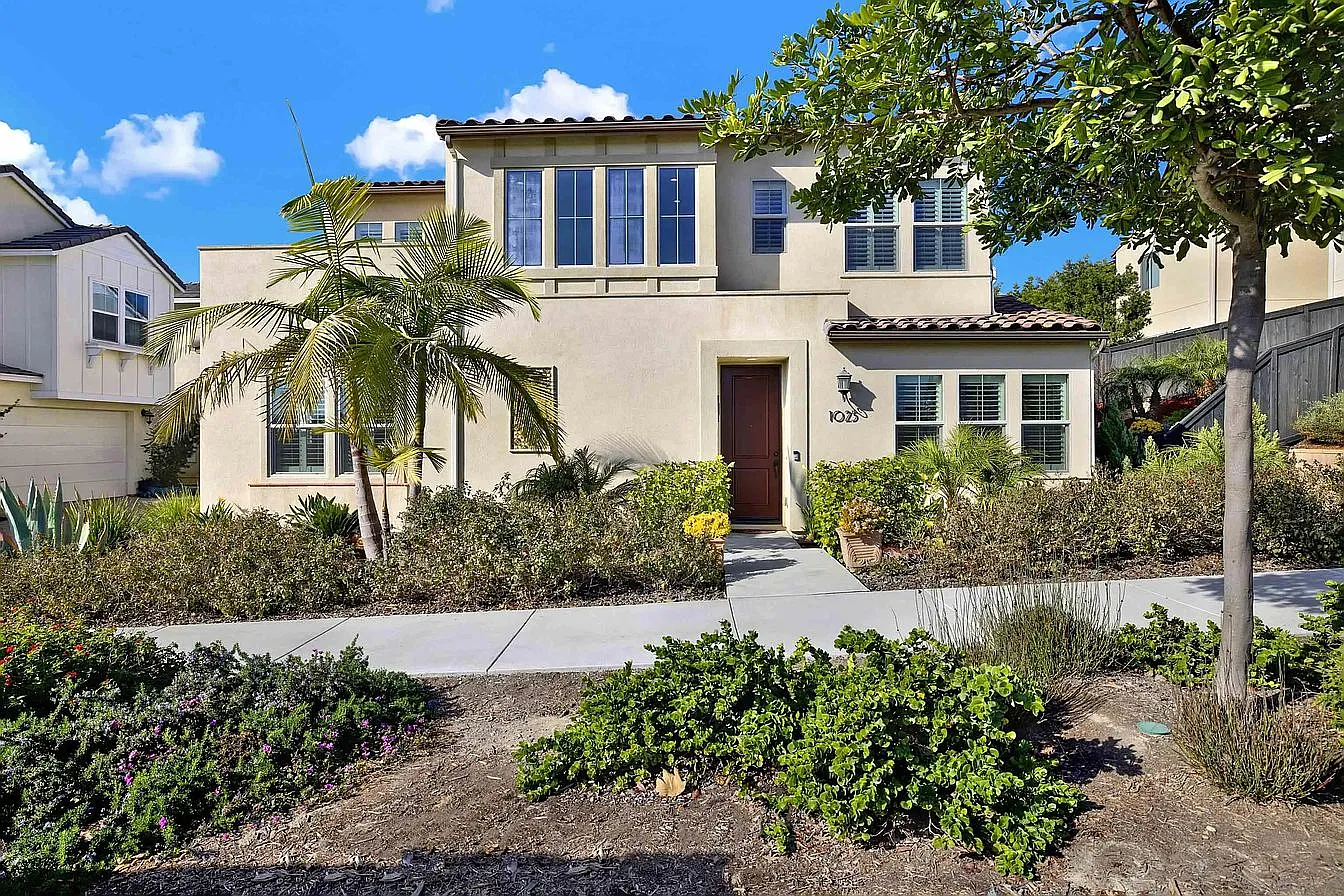 4 bed, 2015 sqft, $5,200 — Photo 3