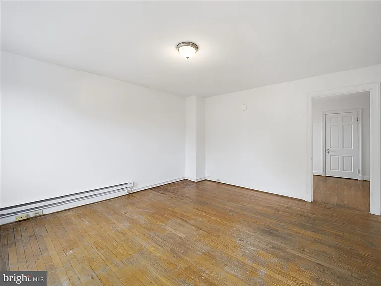 310 N Potomac St #3N — Photo 4