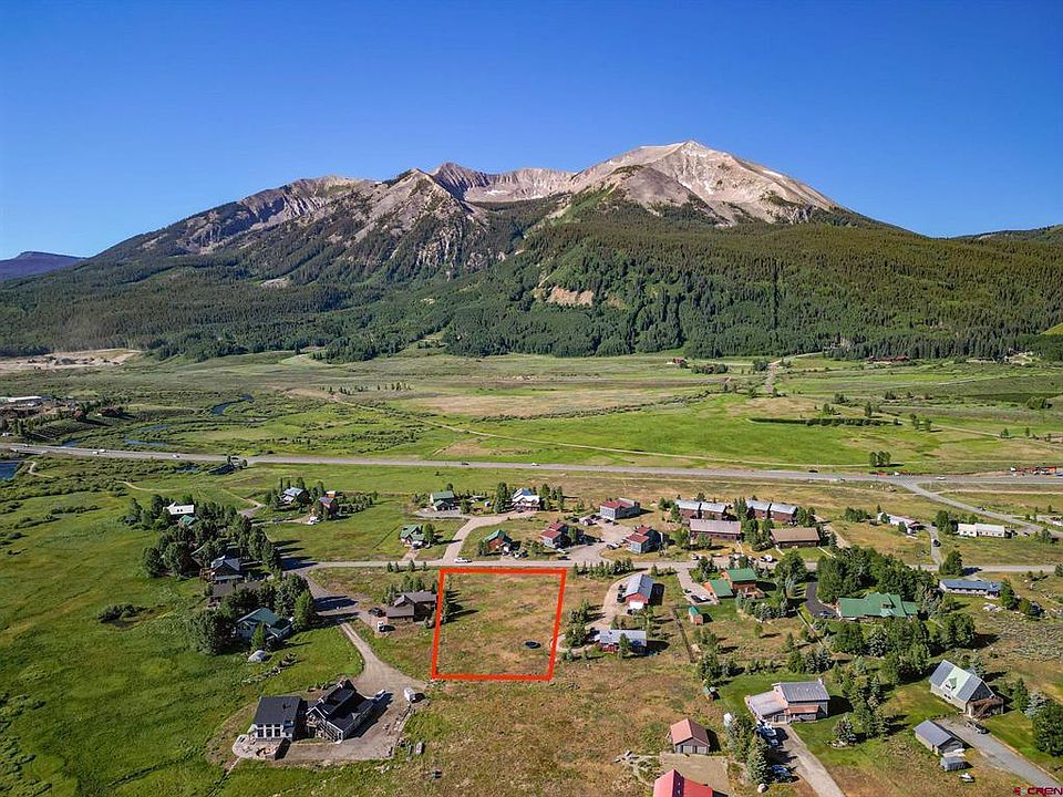 1st image of 179 Aspen Lane
