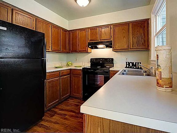 2nd image of 4030 Reese Dr S
