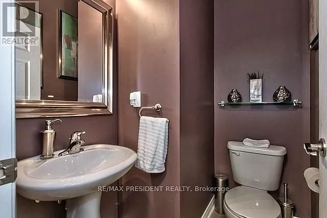 2361 Baronwood Dr — Photo 11