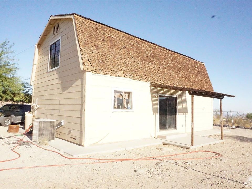 2nd image of 82785 Dillon Rd