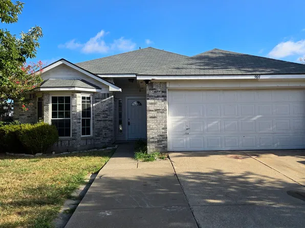 908 Cooper Ln, Royse City, TX 75189