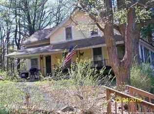 154 Minnewaska Trl, Kerhonkson, NY 12446