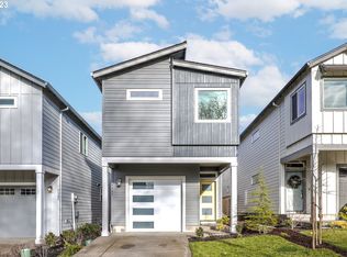 7343 SW Spruce St, Portland, OR 97223