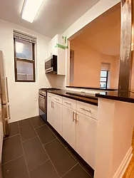 Rented by Metropolis Real Estate of Manhattan