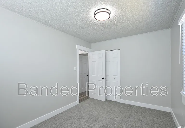 267 Maple St — Photo 13