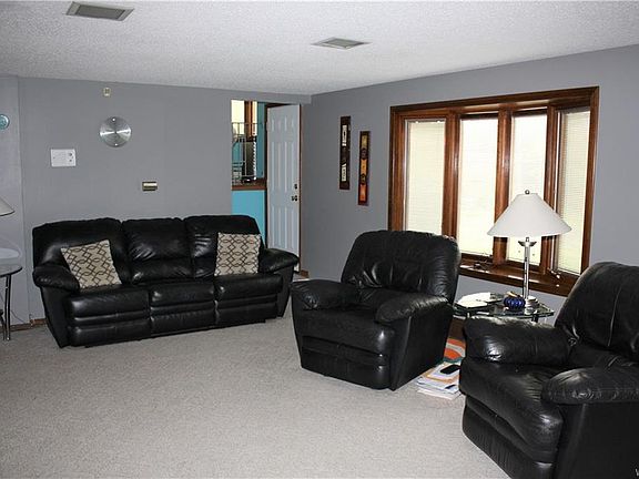 4th image of 111 Atlantic Ave