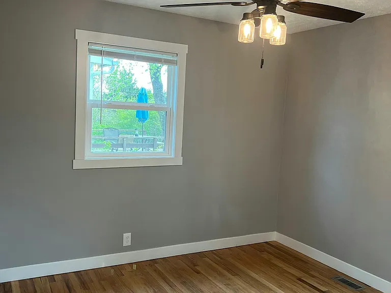 2529 Ridge Ct — Photo 6