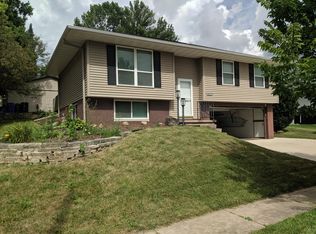 4627 Orchard Dr NW, Cedar Rapids, IA 52405