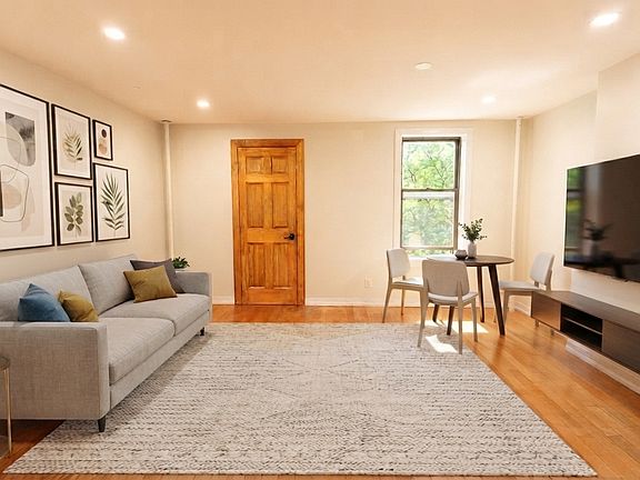 4th image of 764A Quincy St APT 1
