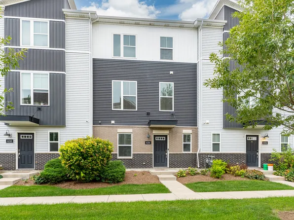 4154 Irving Rd, Aurora, IL 60504