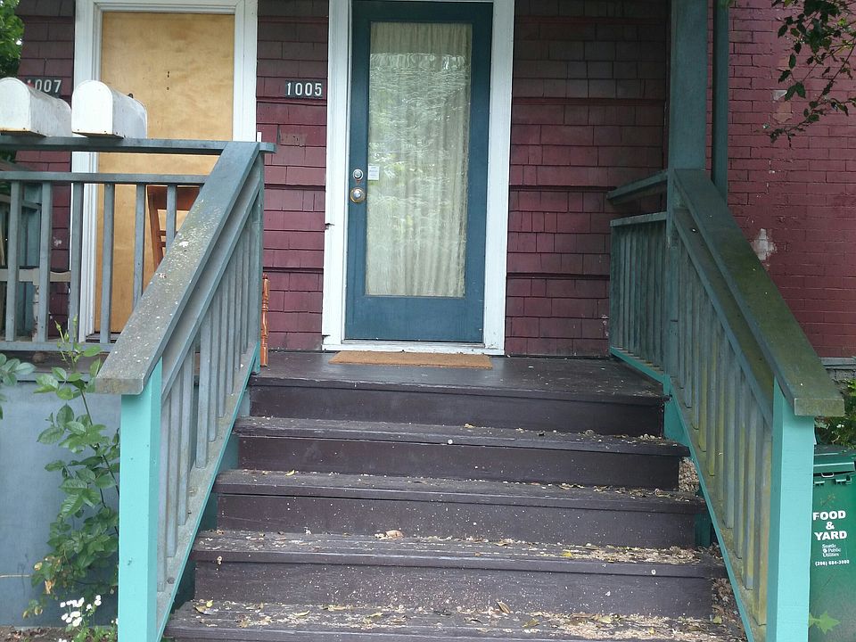 2nd image of 1005 E Jefferson St