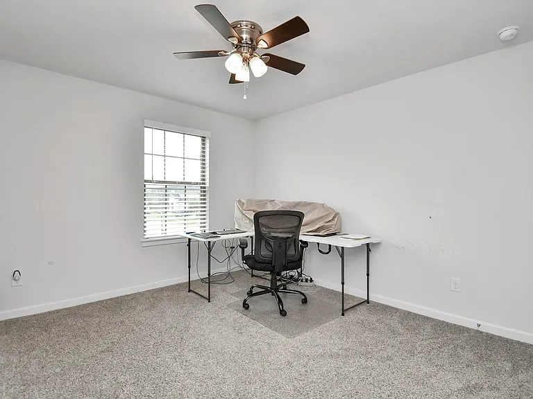 5411 Cavall Rd — Photo 32