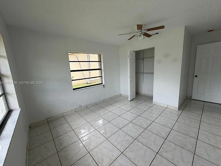 11405 SW 112th Ter — Photo 19
