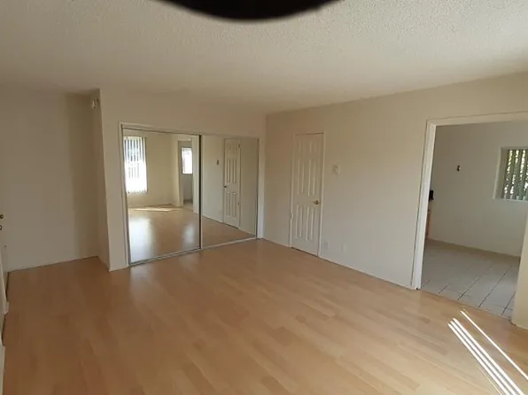 5929 Laurel Canyon Blvd #16, Valley Village, CA 91607