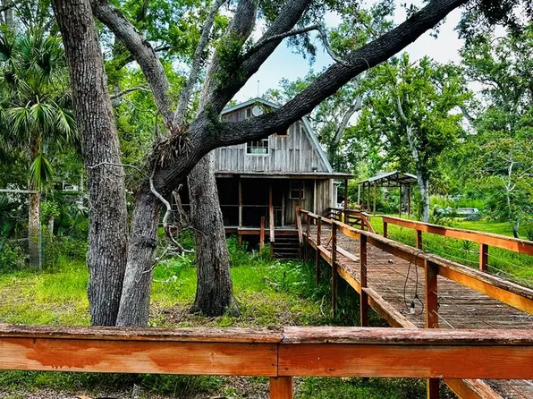 1960 NE River Rd, Steinhatchee, FL 32359