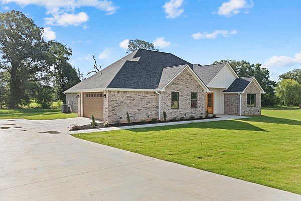 1st image of 13830 Cedar Hill Cir