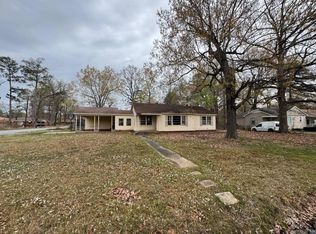 1507 W 33rd Ave, Pine Bluff, AR 71603