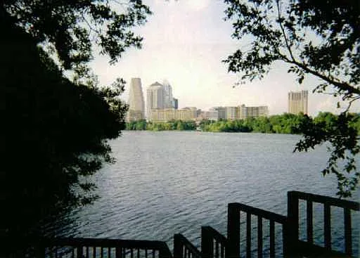 500 E Riverside Dr #211 — Photo 25