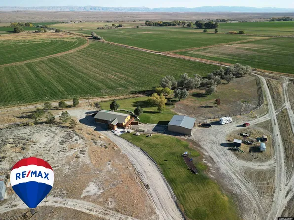 1077 Missouri Valley Rd, Riverton, WY 82501