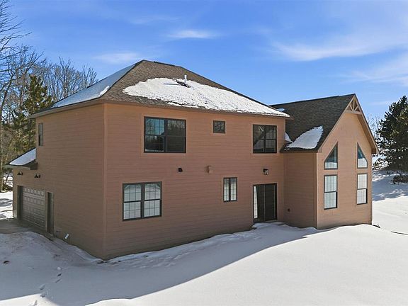 3rd image of 3565 Reserve Dr